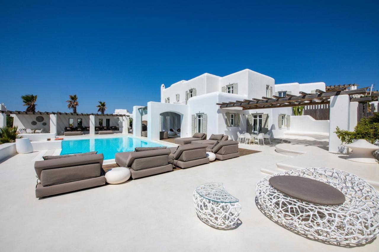 Diles Villas & Suites Mykonos Tourlos Exterior photo