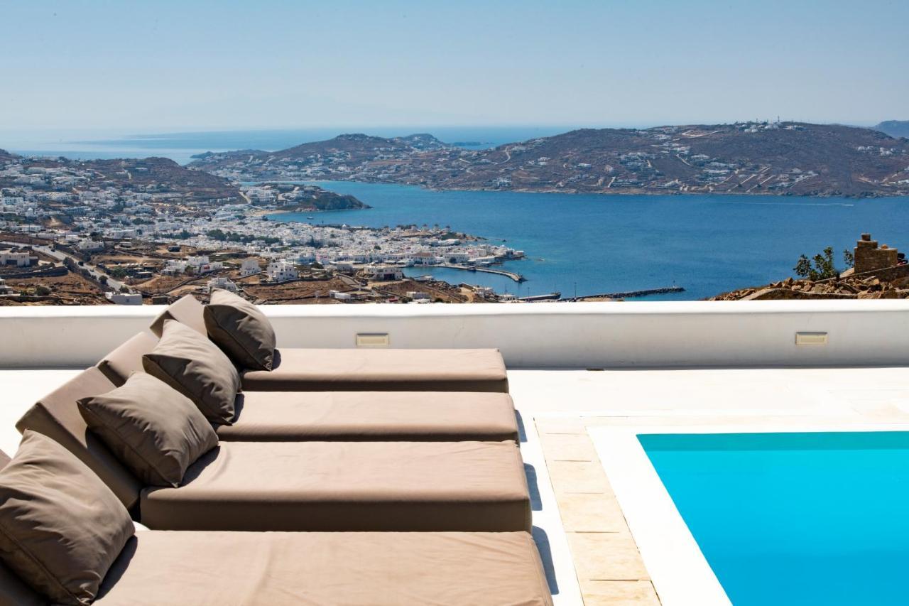 Diles Villas & Suites Mykonos Tourlos Exterior photo